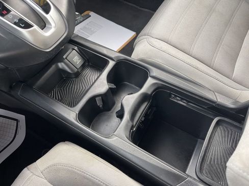 Used 2018 Honda CR-V LX image 19