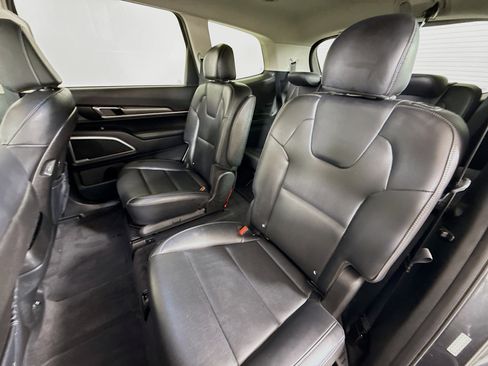 Used 2024 Kia Telluride SX Prestige image 23
