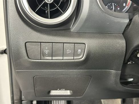 Used 2023 Hyundai Kona SEL w/ Cargo Package AWD/4WD image 19