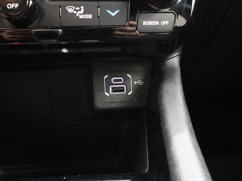 Used 2022 Jeep Compass Limited AWD/4WD image 46