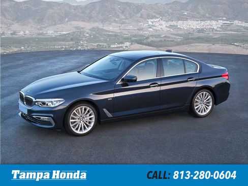 Used 2020 BMW 540i w/ Executive Package RWD image 1
