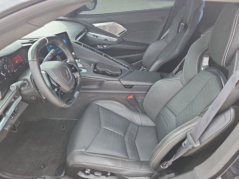 Used 2024 Chevrolet Corvette Z06 RWD image 18