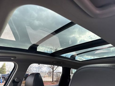 Certified 2023 Hyundai Santa Fe SEL w/ Premium Package image 16