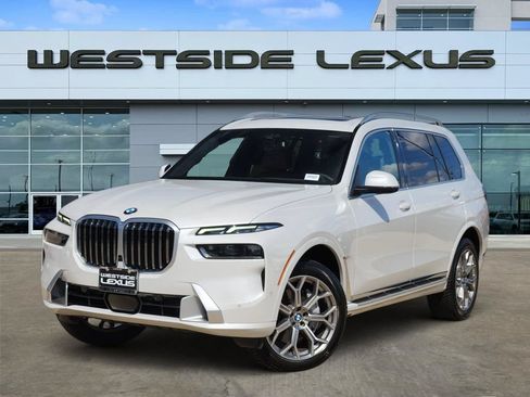 Used 2023 BMW X7 xDrive40i w/ Executive Package AWD/4WD image 1
