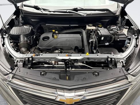 Used 2023 Chevrolet Equinox LT AWD/4WD image 26