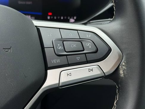 Certified 2024 Volkswagen Taos S FWD image 23