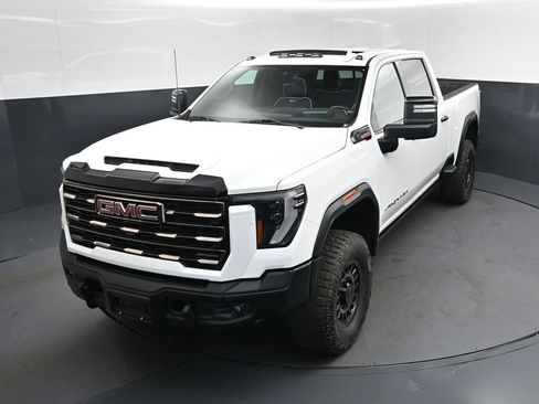 Used 2024 GMC Sierra 2500 AT4X w/ AT4X AEV Edition AWD/4WD image 32