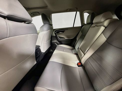 Used 2024 Toyota RAV4 XLE Premium FWD image 24