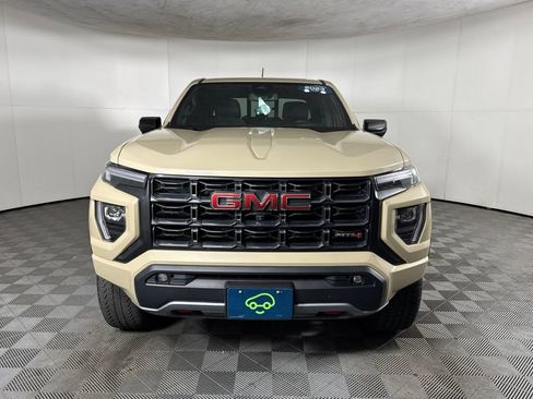 Certified 2023 GMC Canyon AT4 w/ AT4 Premium Package AWD/4WD image 2