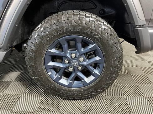 Used 2026 Jeep Wrangler Unlimited Sport AWD/4WD image 9