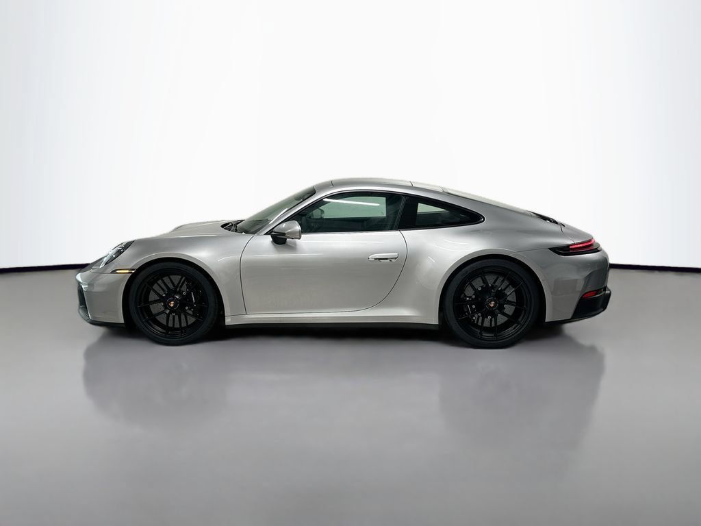 Certified 2026 Porsche 911 Carrera GTS RWD image 2
