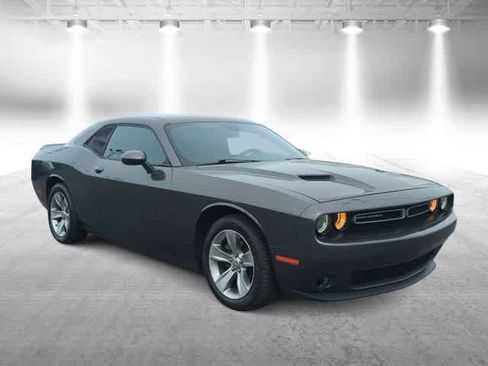 Certified 2018 Dodge Challenger SXT RWD image 2