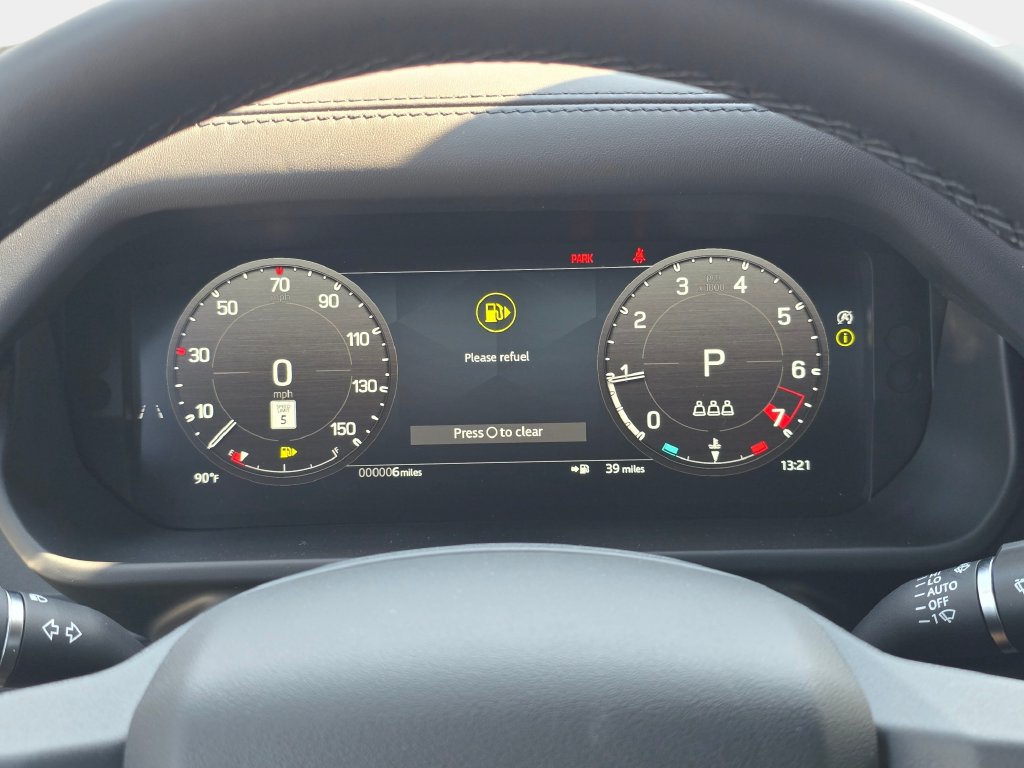 New 2026 Land Rover Defender 110 X-Dynamic SE AWD/4WD image 19