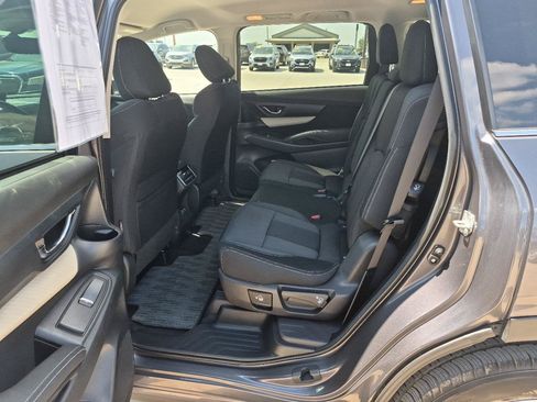 Used 2022 Subaru Ascent Premium w/ Convenience Package AWD/4WD image 13