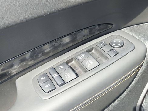 Used 2025 Dodge Durango R/T AWD/4WD image 43