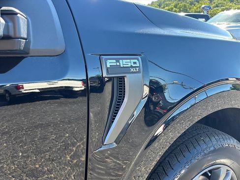 Used 2023 Ford F150 XLT w/ Equipment Group 302A High AWD/4WD image 11