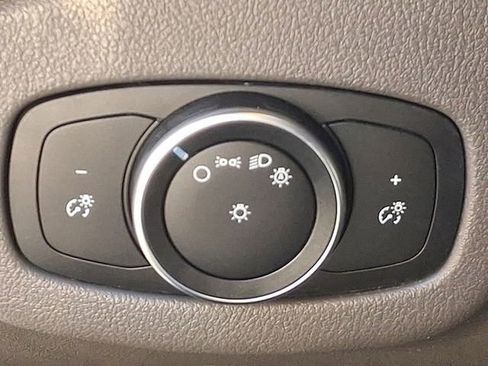 Used 2020 Ford Transit Connect XL image 23