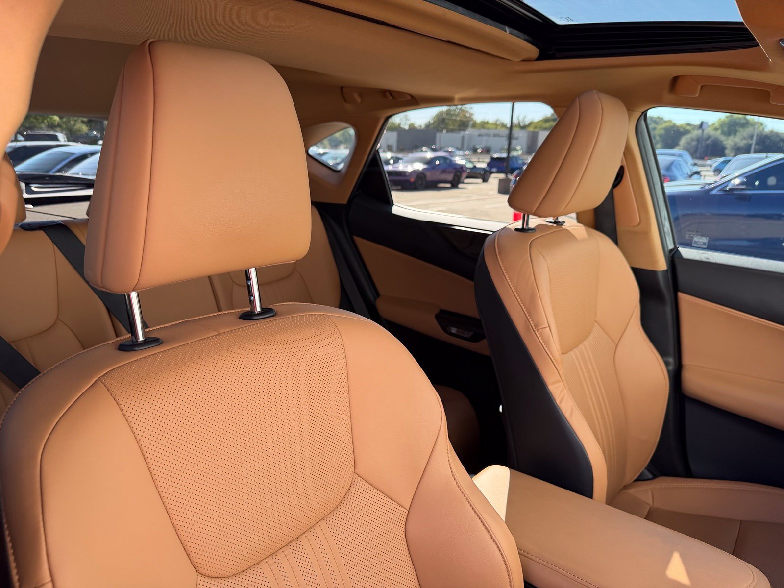 Used 2024 Lexus NX 250 FWD image 33