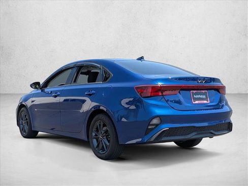Used 2023 Kia Forte LXS FWD image 8