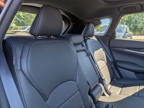 Used 2025 INFINITI QX50 Sport AWD/4WD image 37