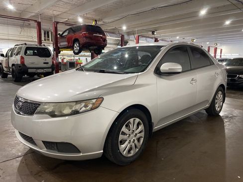 Used 2012 Kia Forte EX image 7