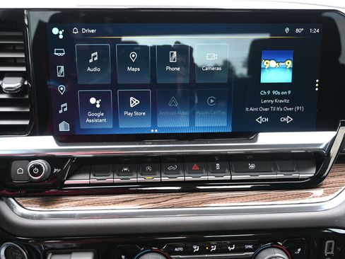 Used 2025 Chevrolet Silverado 1500 LT image 15