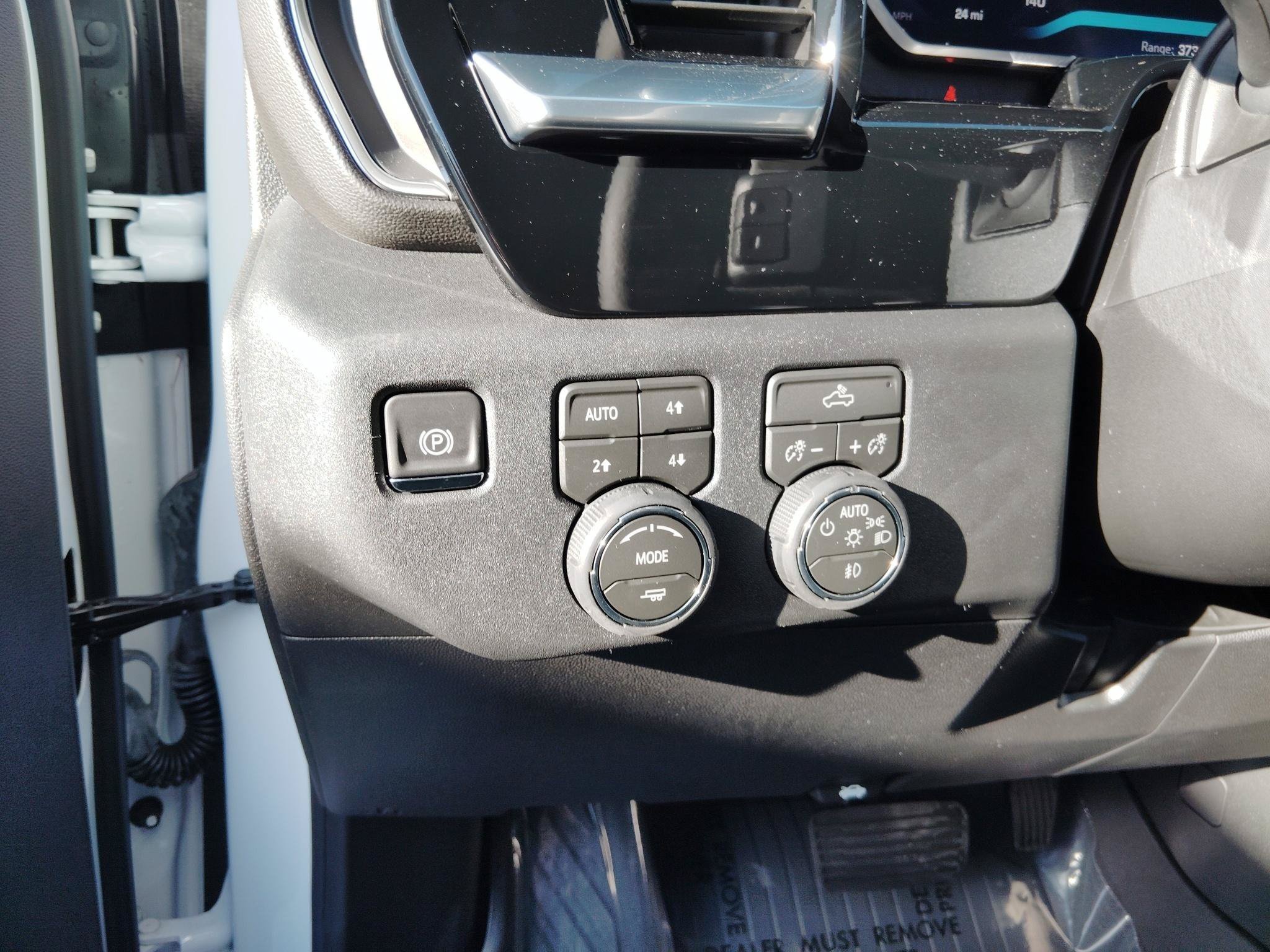 New 2026 Chevrolet Silverado 1500 RST AWD/4WD image 17