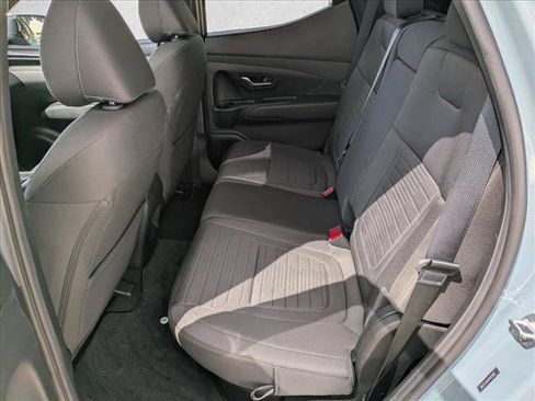 Used 2023 Hyundai Santa Cruz SEL w/ Activity Package FWD image 18