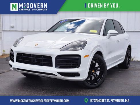 Used 2019 Porsche Cayenne Turbo image 1