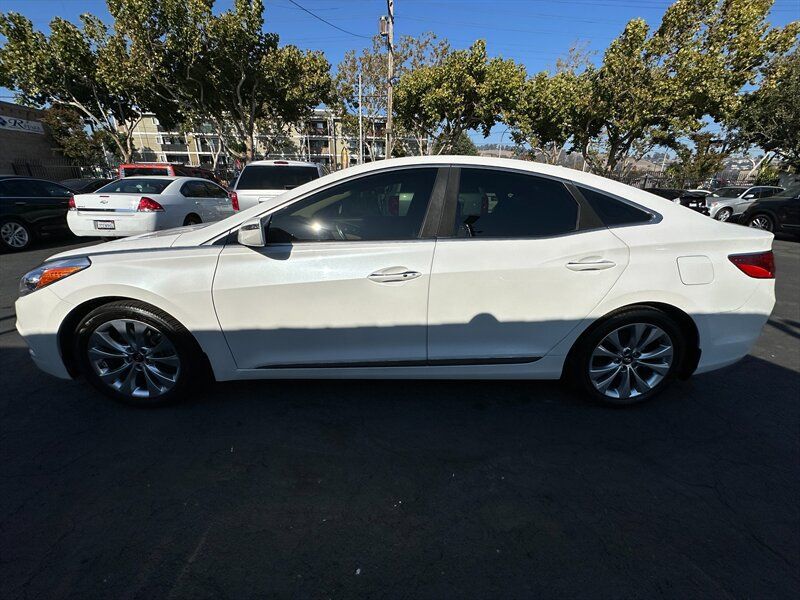 Used 2012 Hyundai Azera FWD image 8