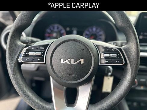 Used 2023 Kia Forte LXS w/ LXS Technology Package image 5