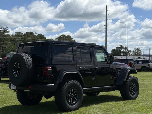 New 2027 Jeep Wrangler Unlimited Rubicon AWD/4WD image 6