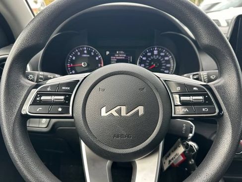 Used 2024 Kia Forte LXS FWD image 24