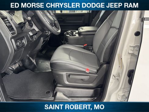 New 2026 RAM 3500 Tradesman AWD/4WD image 28