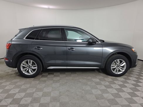 Certified 2023 Audi Q5 2.0T Premium w/ Convenience Package AWD/4WD image 8
