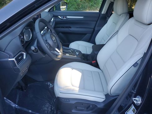 New 2025 MAZDA CX-5 AWD 2.5 S w/ Preferred Package image 19