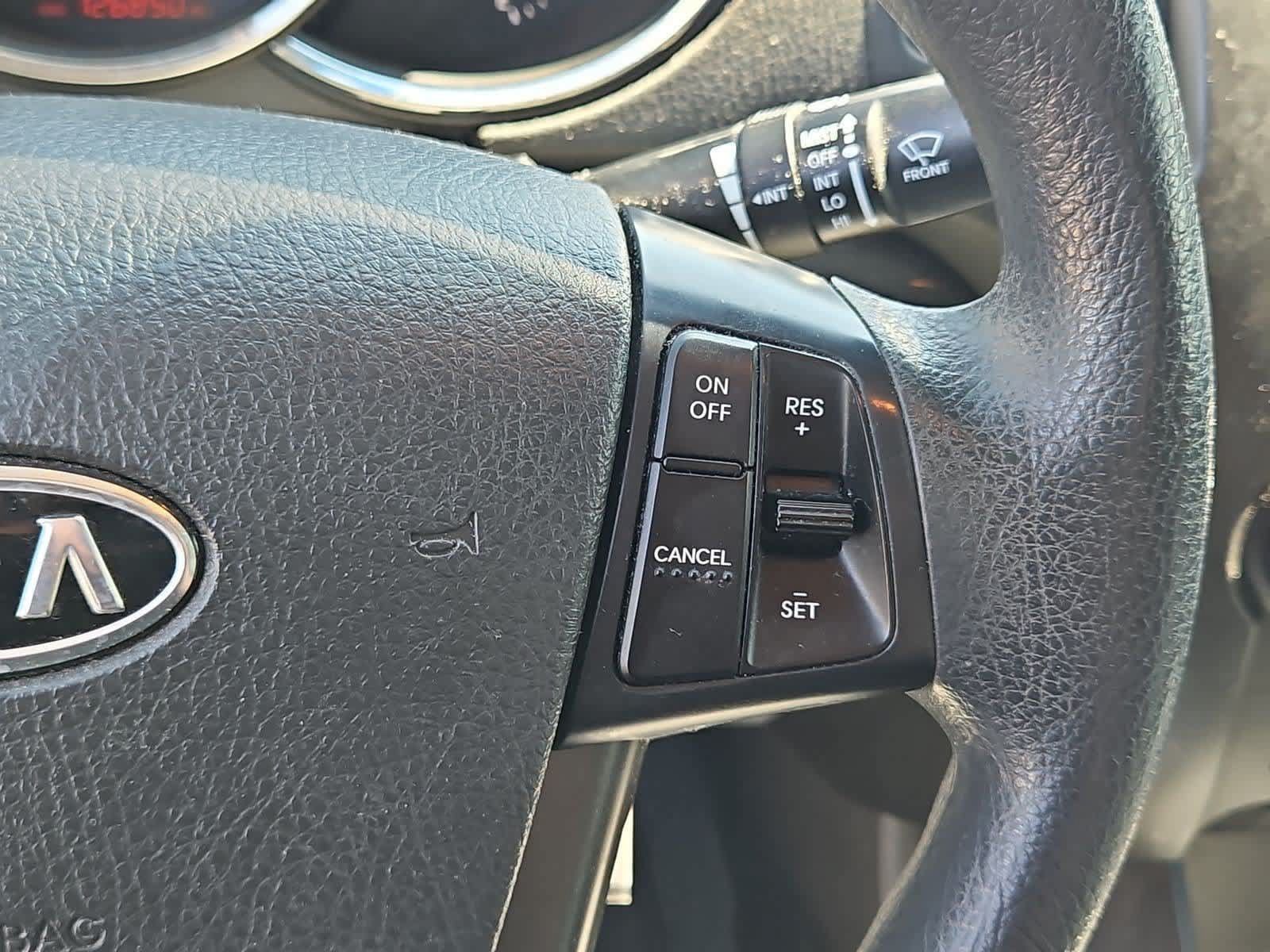 Used 2011 Kia Sorento 2WD w/ Convenience Pkg image 23