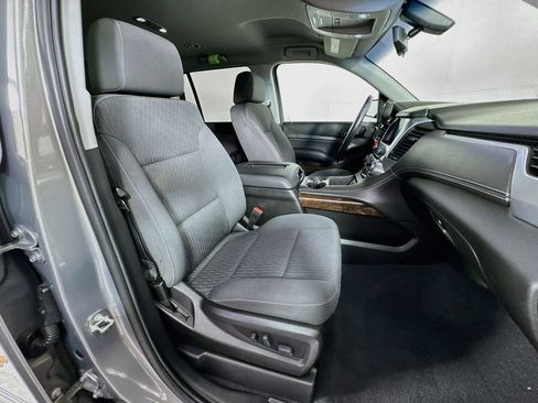 Used 2019 Chevrolet Tahoe LS w/ All-Season Package RWD image 34