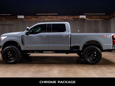 Used 2025 Ford F250 Lariat w/ Chrome Package AWD/4WD image 6