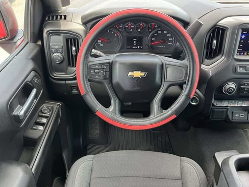 Used 2022 Chevrolet Silverado 1500 Custom RWD image 21