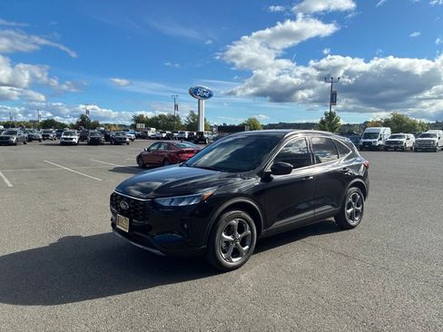 Used 2025 Ford Escape ST-Line Select w/ Tech Pack #1 AWD/4WD image 35