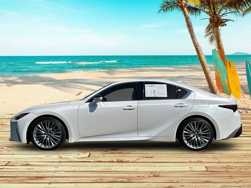 Used 2023 Lexus IS 300 w/ Premium Package RWD image 3