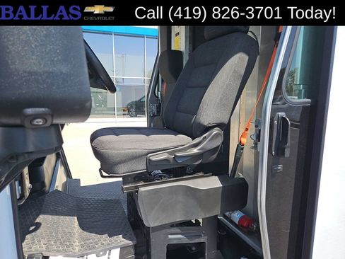 Used 2024 Chevrolet Brightdrop 600 AWD/4WD image 20