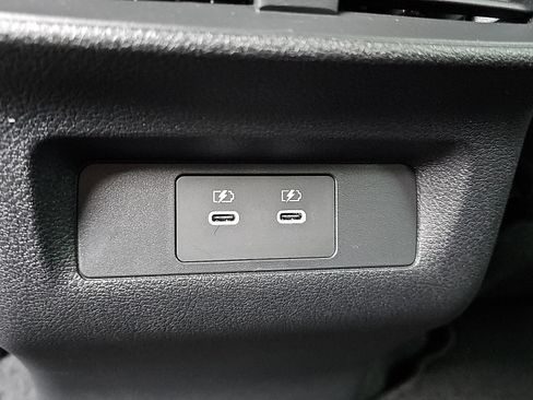 Certified 2025 Nissan Murano SV AWD/4WD image 12