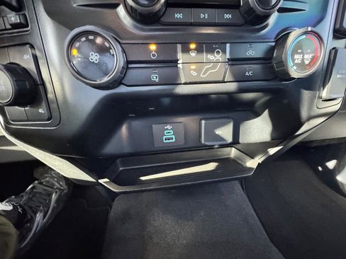 Used 2024 Ford F250 XLT image 18