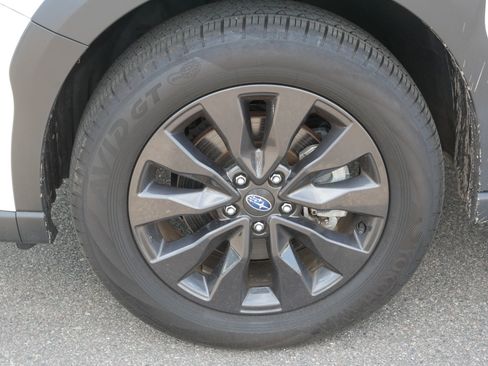 Used 2025 Subaru Outback Onyx Edition AWD/4WD image 15