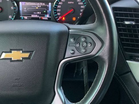Used 2017 Chevrolet Suburban LS AWD/4WD image 22