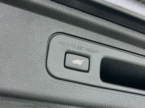 Used 2025 Honda Odyssey EX-L image 32