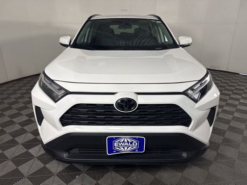 Used 2023 Toyota RAV4 XLE w/ Convenience Package AWD/4WD image 3