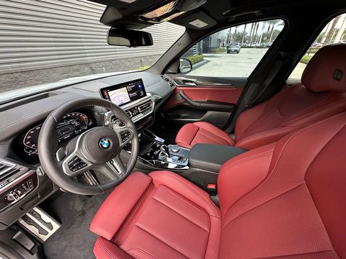Used 2024 BMW X3 M40i w/ Premium Package image 4